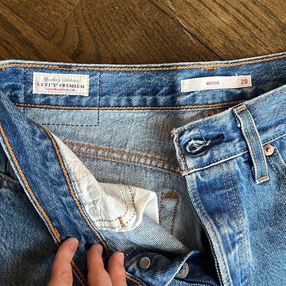 LEVIS WEDGIE - Picture 2 of 2